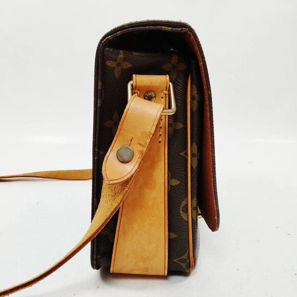 Authentic Louis Vuitton Cartouchiere MM Monogram Shoulder Bag LCMON260-112025 - Picture 3 of 9